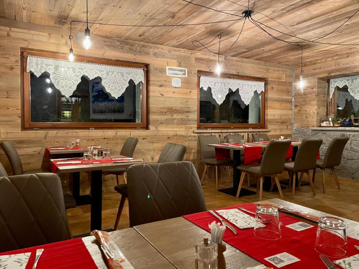 Hotel Gembro Chiesa in Valmalenco Extérieur photo
