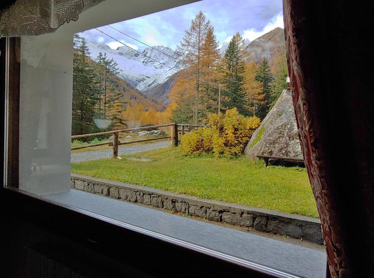 Hotel Gembro Chiesa in Valmalenco Extérieur photo