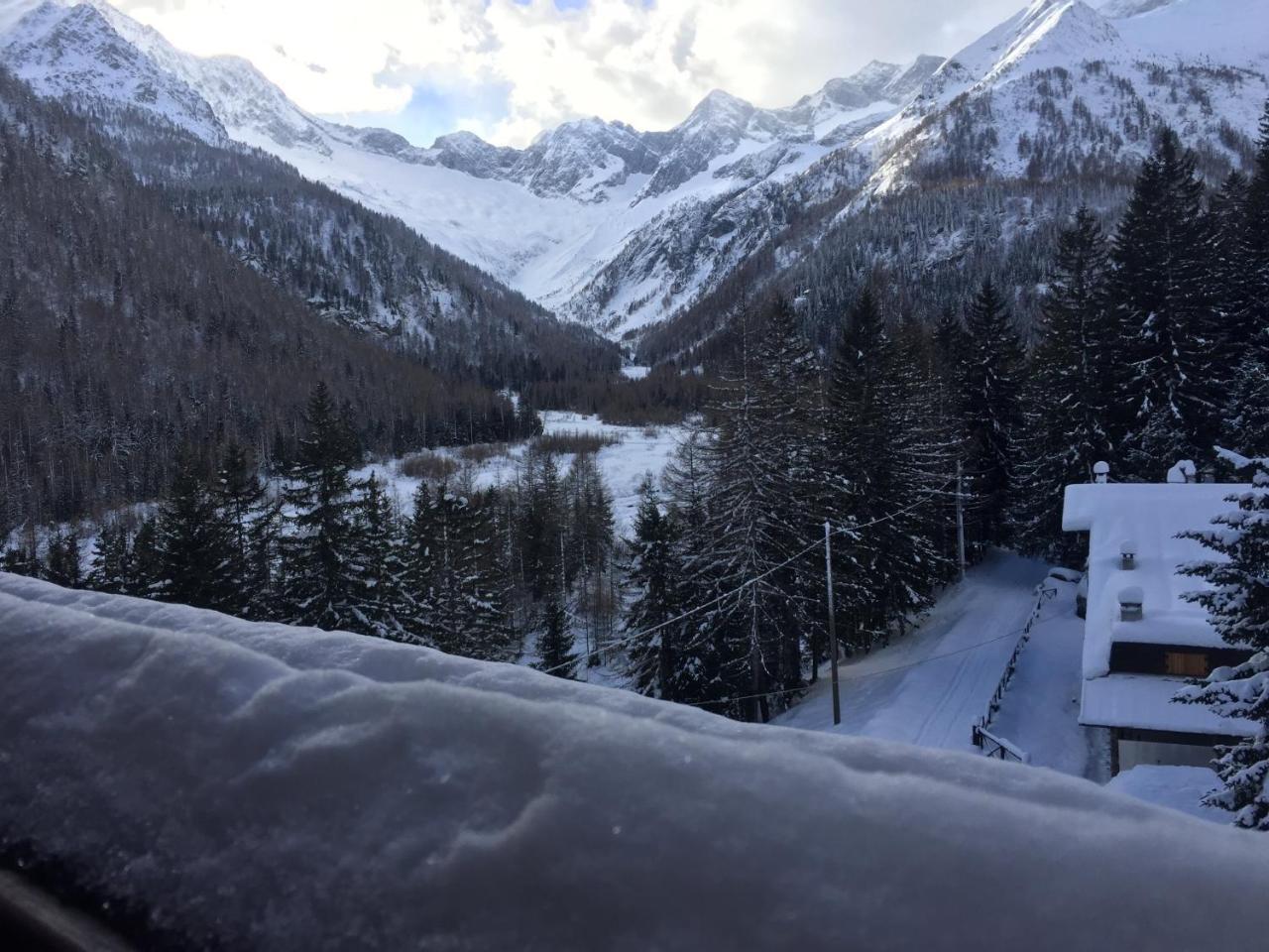 Hotel Gembro Chiesa in Valmalenco Extérieur photo
