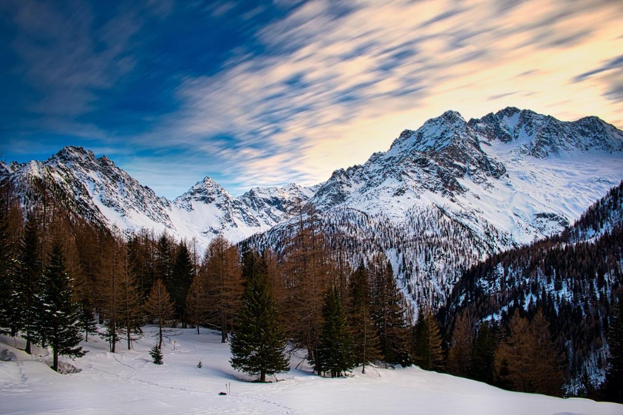 Hotel Gembro Chiesa in Valmalenco Extérieur photo